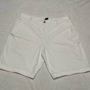 MENS LULULEMON SHORTS